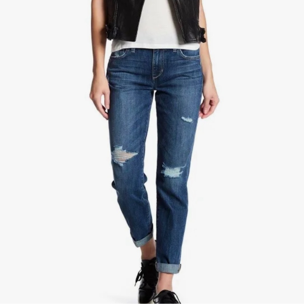 New with tags…Joe’s Jeans - boyfriend slim ankle size 31, low rise - Patricia